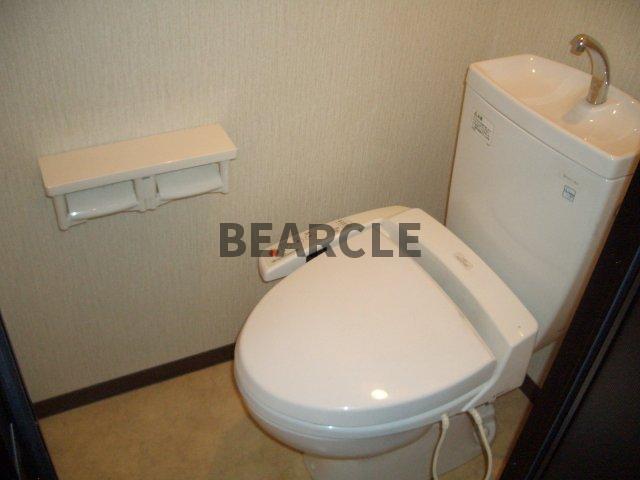 トイレ　落ち着いたトイレです