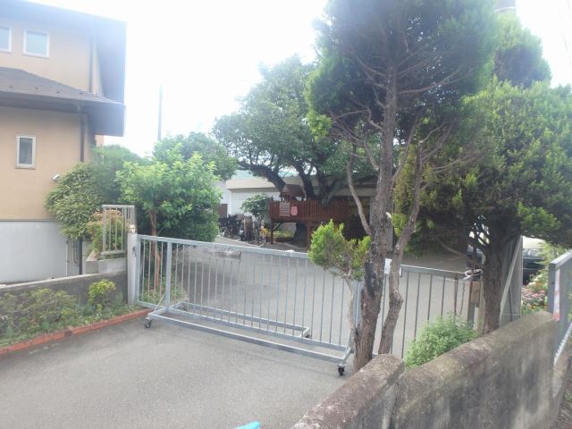 幼稚園・保育園　ニツ橋愛隣幼稚園（幼稚園・保育園）まで490m