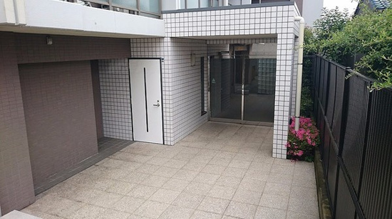 エントランス