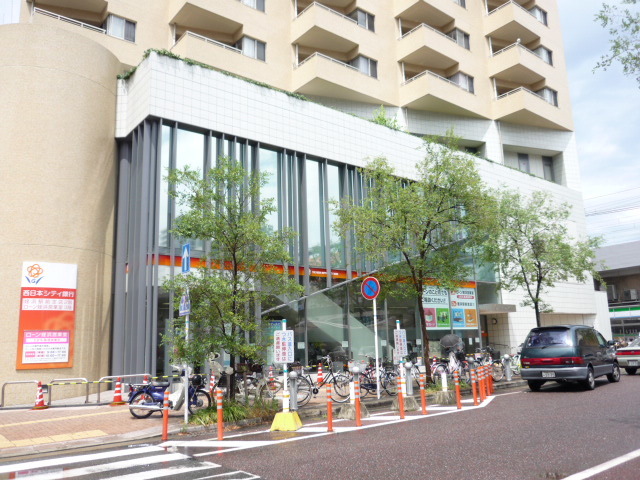 銀行　西日本シティ銀行姪浜駅前支店（銀行）まで570m
