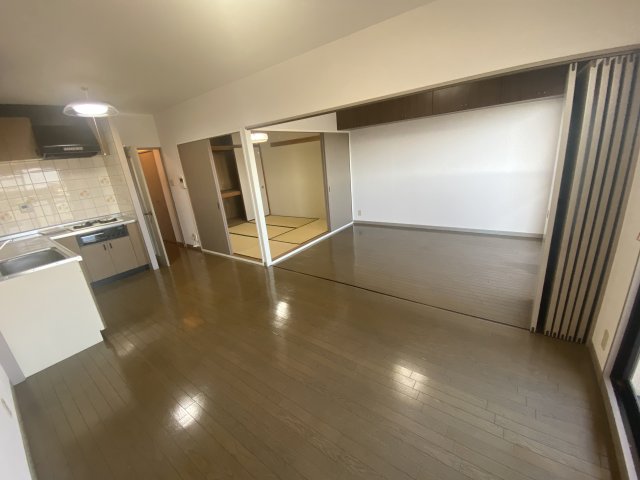 グローバル高田の居間写真