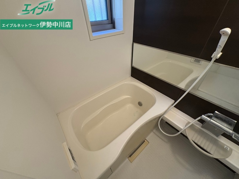 バス・シャワールーム　同型物件になります。