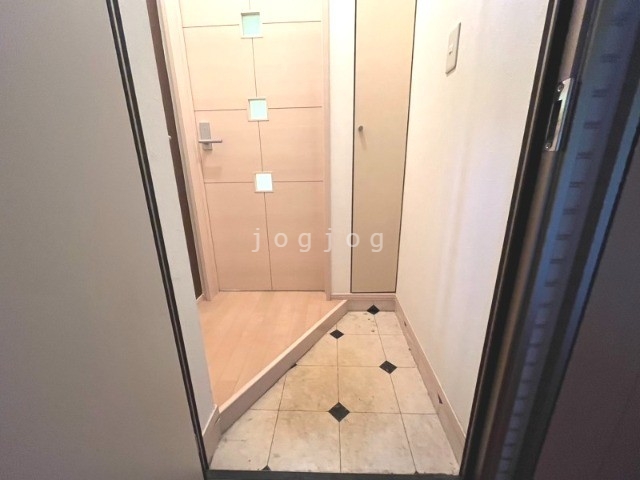 玄関　こちらは玄関の写真です★
