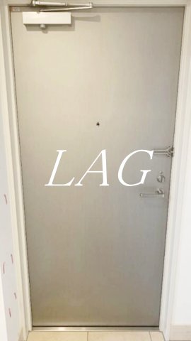 玄関　玄関です。