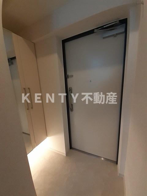 玄関　落ち着いた玄関です