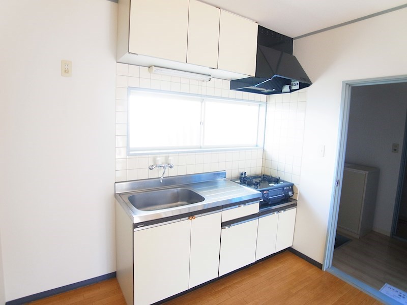 キッチン　同一物件別部屋写真