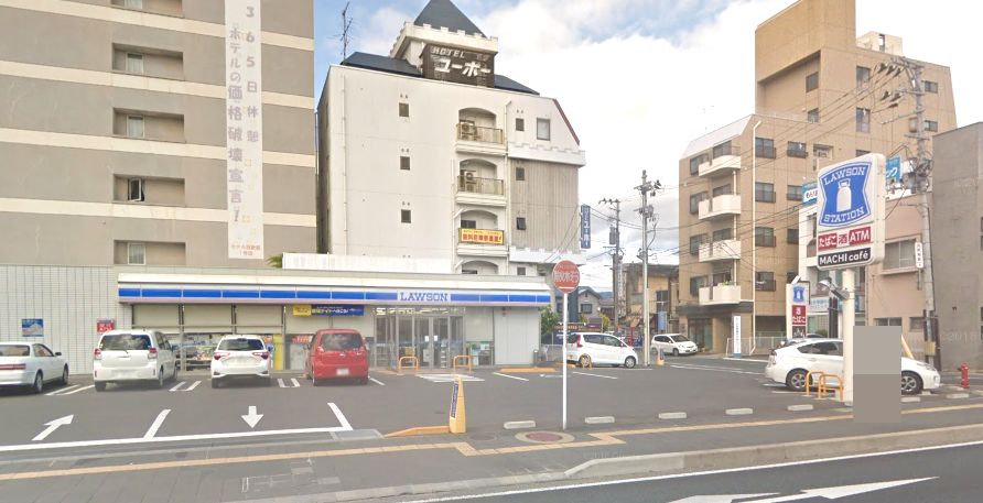コンビニ　ローソン 盛岡中ノ橋通二丁目店（コンビニ）まで639m