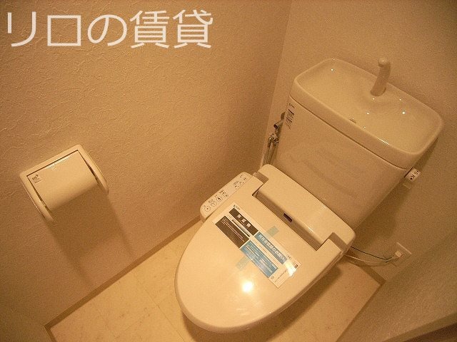 トイレ　別号室