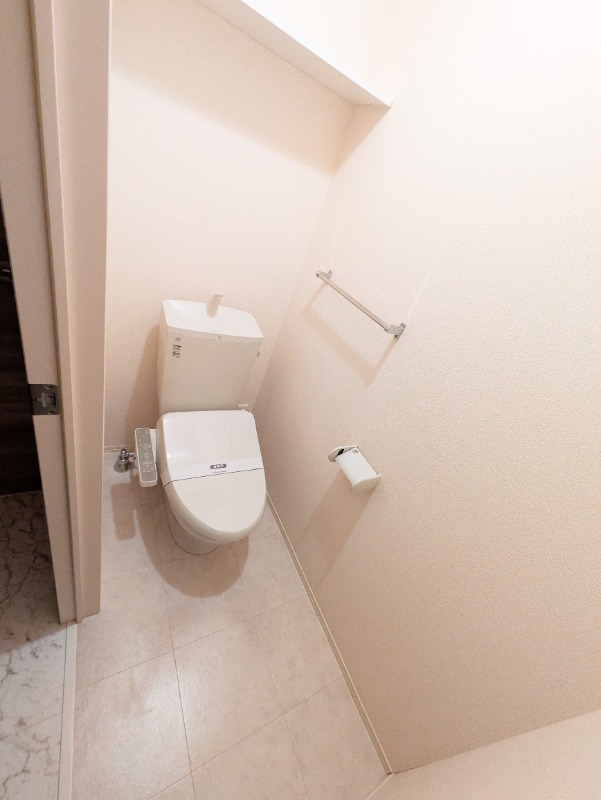 トイレ　図面と現状に相違がある場合には現状を優先
