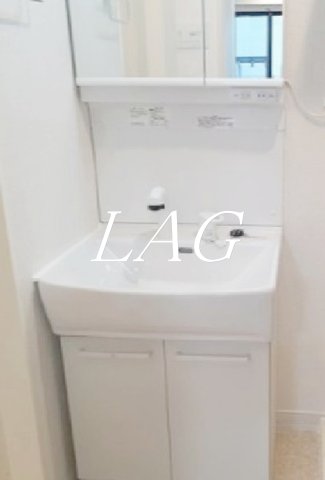 洗面設備　洗面台です。