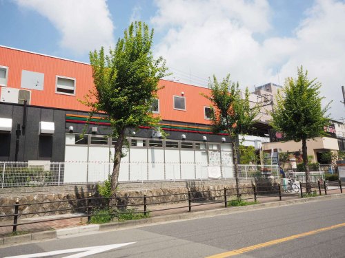 コンビニ　セブンイレブン ハートインビエラ玉造店（コンビニ）まで256m
