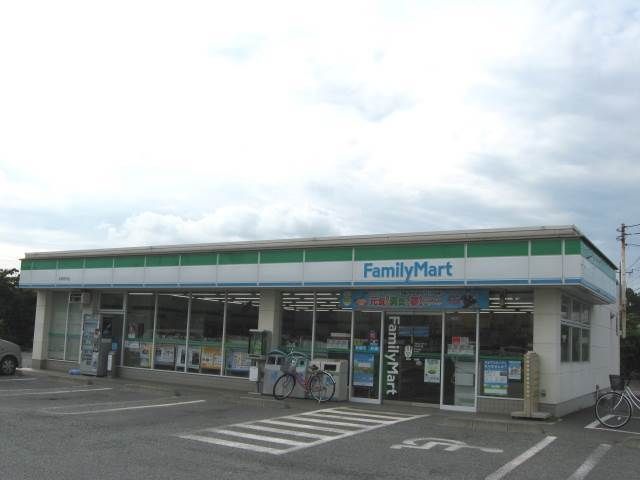 コンビニ　ファミリーマート北本石戸一丁店（コンビニ）まで300m