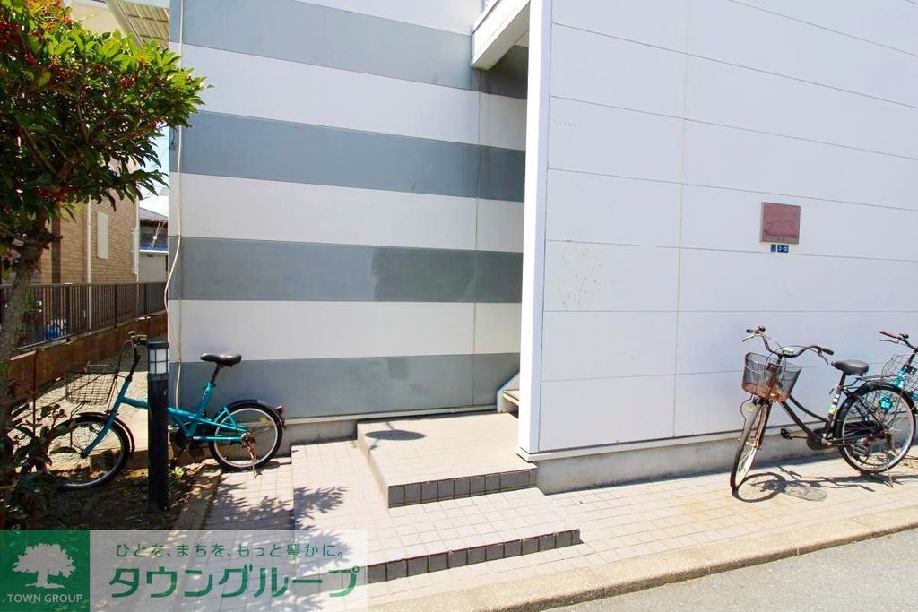 エントランス　エントランス