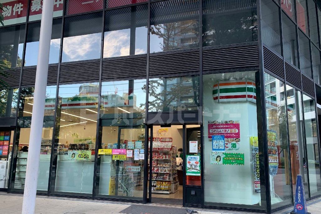 コンビニ　セブンイレブン勝どき5丁目店（コンビニ）まで130m