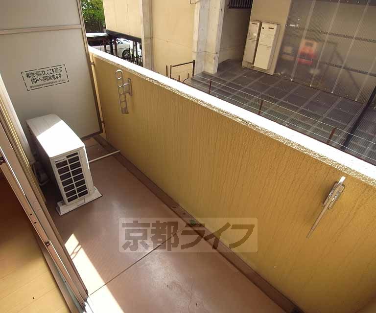 バルコニー　綺麗なバルコニーです。