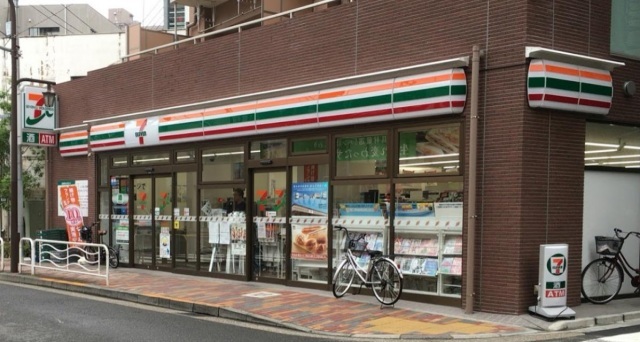 コンビニ　セブンイレブン江東門前仲町1丁目店（コンビニ）まで568m