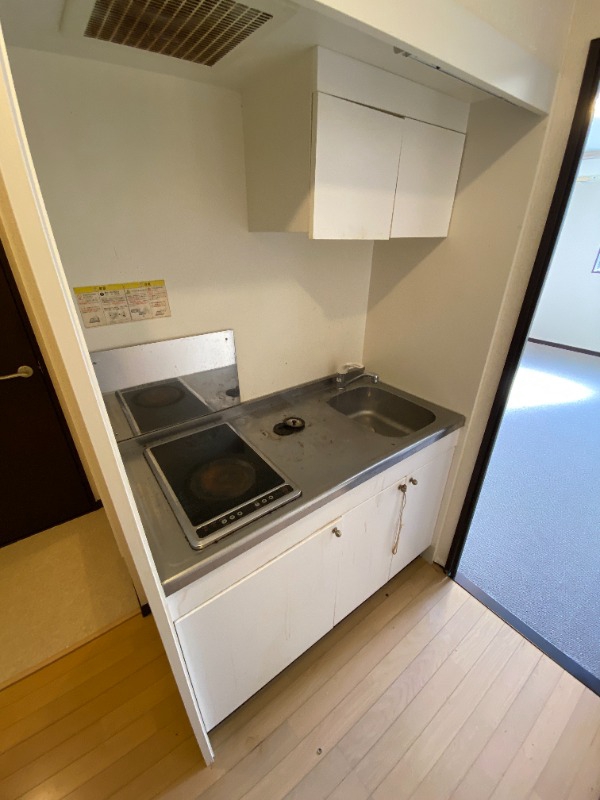 キッチン　別号室イメージ