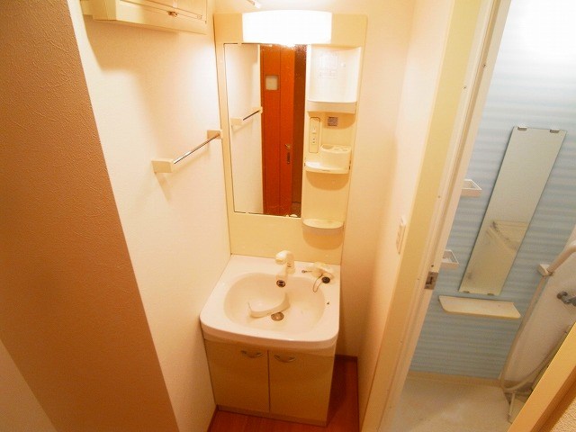 洗面設備　別部屋参考写真
