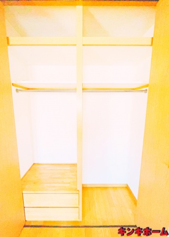 収納　写真は別のお部屋です