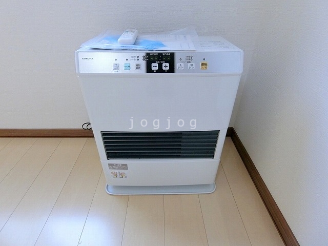 その他設備　冬はあったか灯油ストーブ★