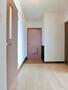 玄関　※別のお部屋の写真です。現状優先。