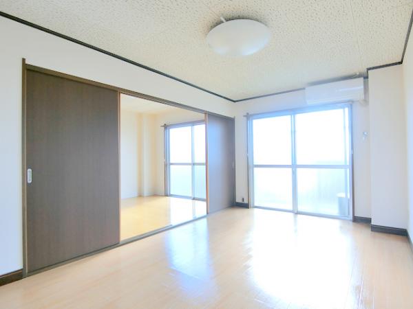 居室・リビング　写真は別のお部屋のイメージです