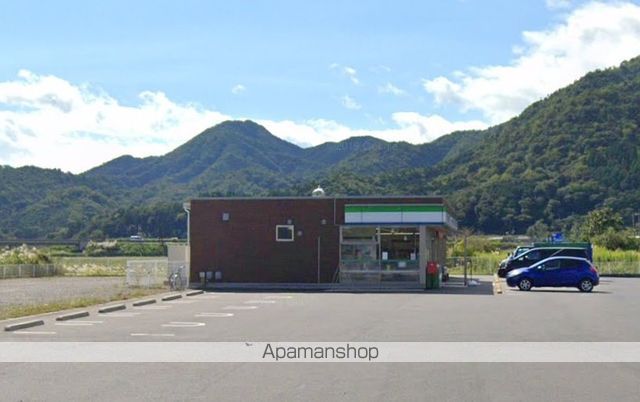 コンビニ　ファミリーマート 岩美町大谷店（コンビニ）まで5763m