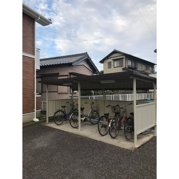 名鉄常滑線 常滑駅 徒歩64分 2階建 築21年の外観写真