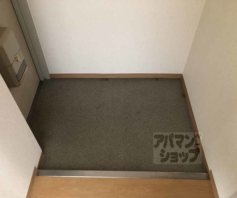 パレセゾンアンの玄関写真