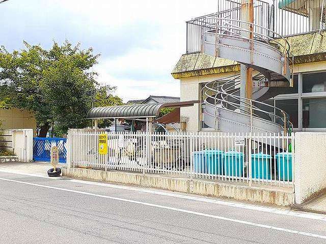 ユーベル Bの周辺写真