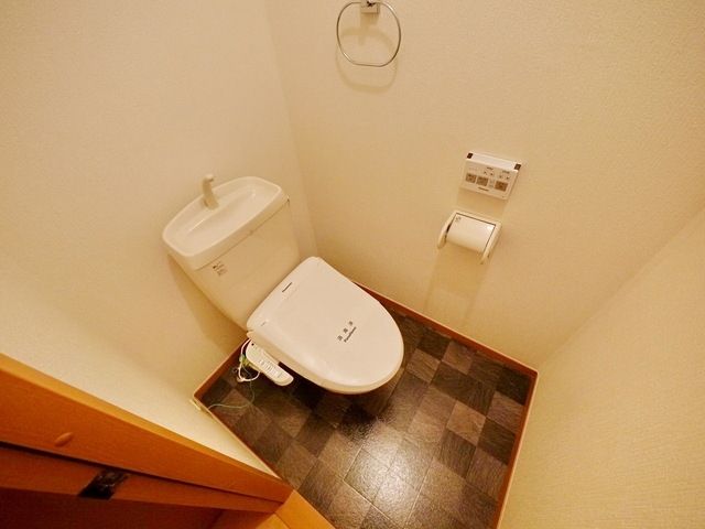 コンフォート野田Bのトイレ写真