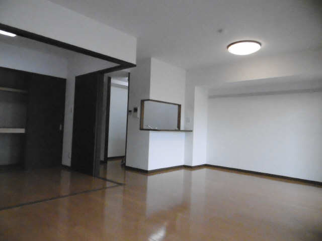フォーリアの居間写真