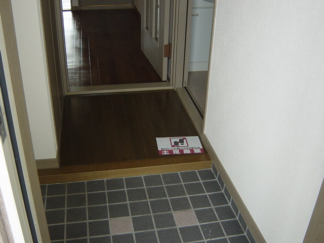 玄関　玄関（イメージ）