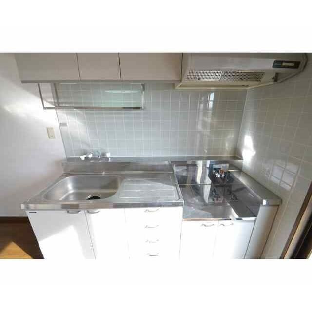 キッチン　※同建物　別タイプ間取り　設備施工例　現況優先