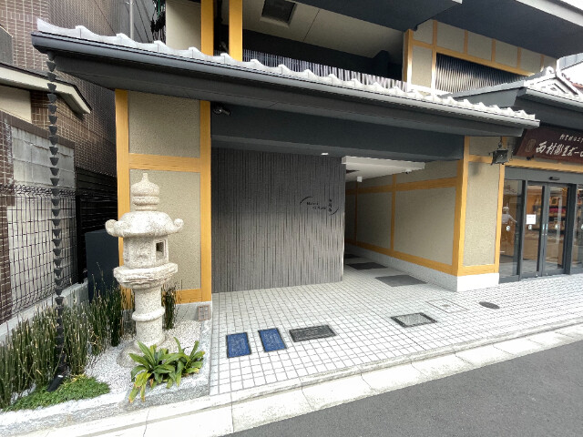 MAiSON dE BORO 御所南の外観写真