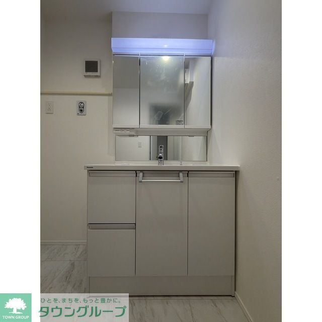 洗面設備　★お部屋探しは株式会社タウンハウジング東京まで★