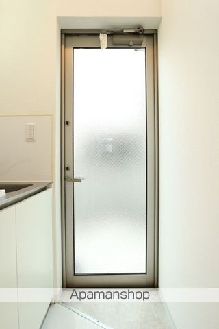 アプリコットの玄関写真