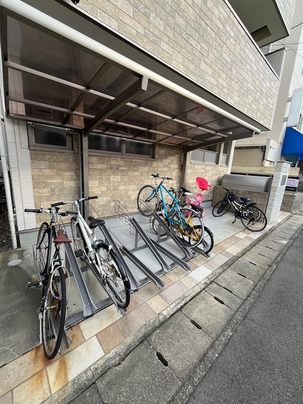 ラモーナ東大物町の外観写真