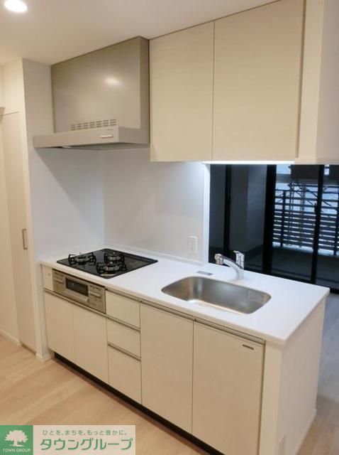 キッチン　※写真は同タイプ住戸です。