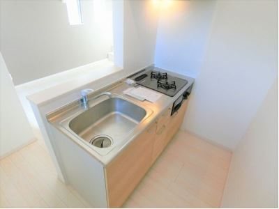 キッチン　※写真は棟内別部屋参考写真