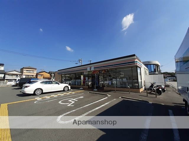 コンビニ　セブン－イレブン高知丸池町店（コンビニ）まで458m