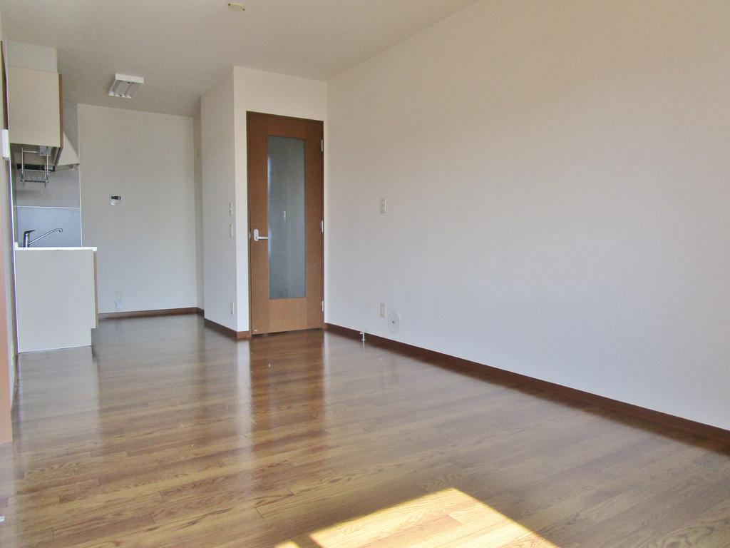 居室・リビング　１０帖LDK！