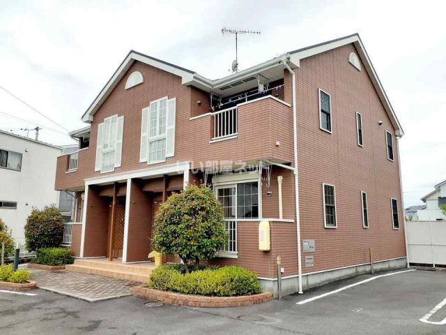 愛媛県松山市粟井河原（アパート）の賃貸物件の外観