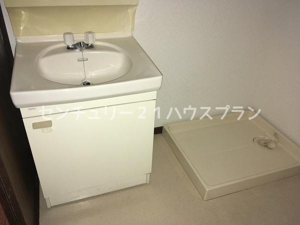 【木崎松本テラスハウスの洗面設備】