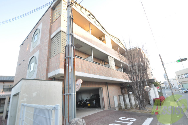 神戸市西区伊川谷町有瀬のマンションの建物外観