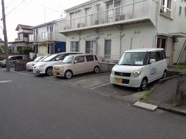 【エキシブハイムくまざわの駐車場】