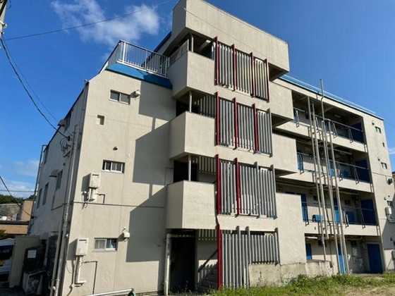 【広島市安佐南区八木のマンションの建物外観】