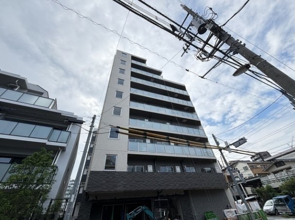 荒川区町屋のマンションの建物外観