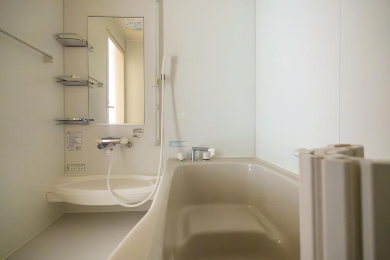 バス・シャワールーム　同タイプの写真です。