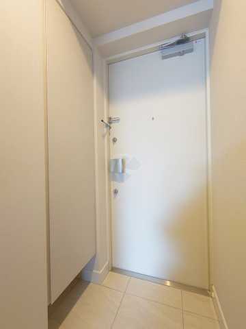 玄関　ORSUS NAKANO